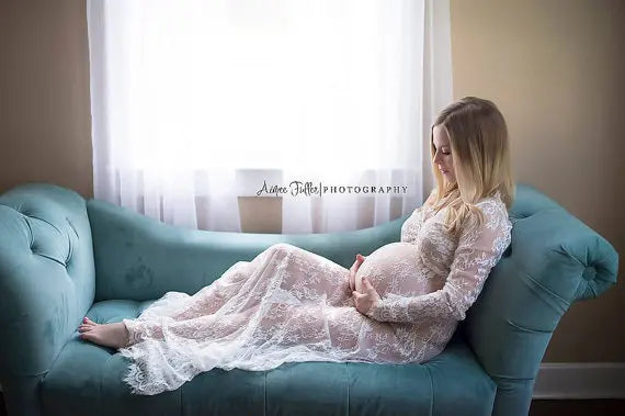 Lace Maternity Dress Fit4ABoss™