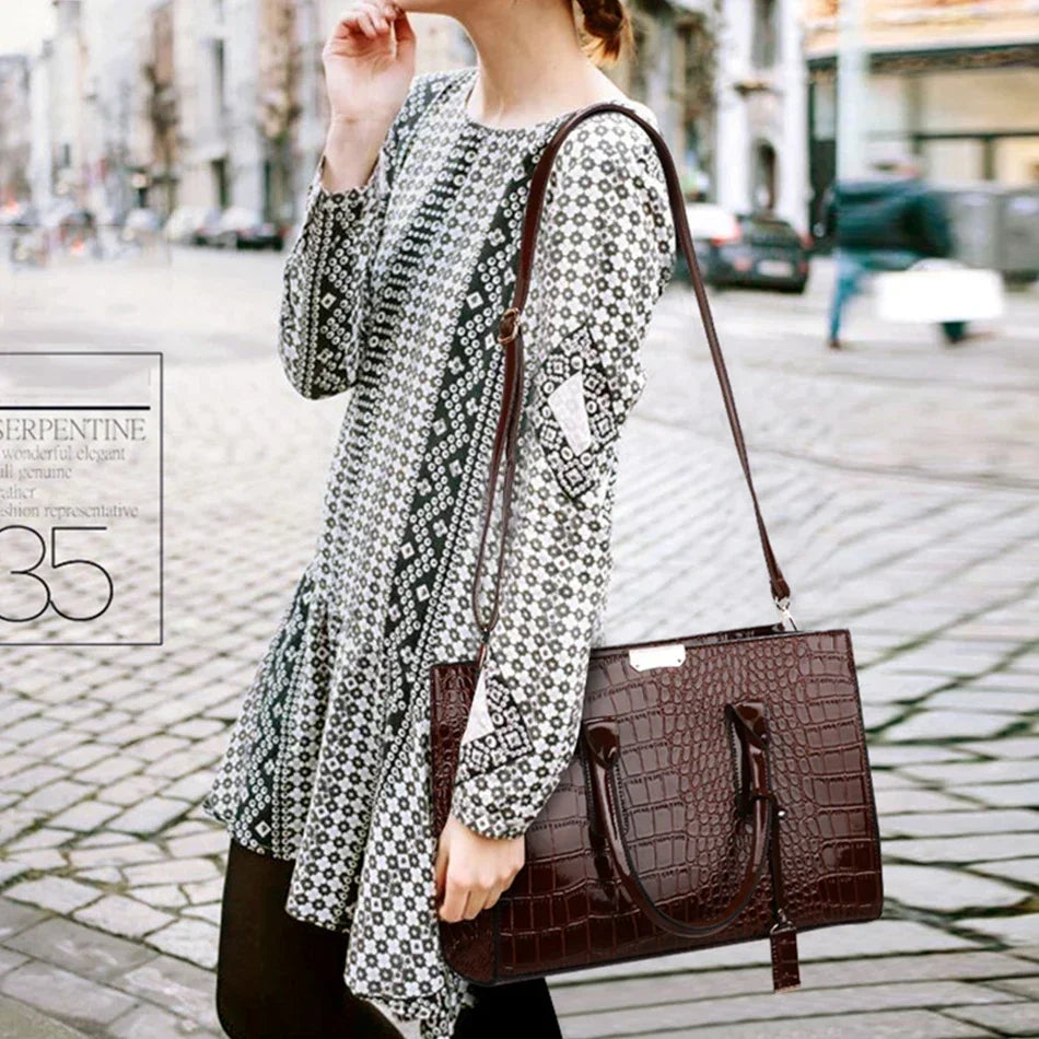 Crocodile Print Handbag Fit4ABoss™