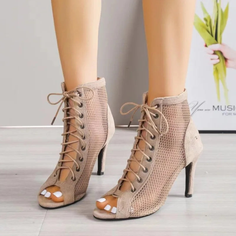 Lace High Heels Fit4ABoss™